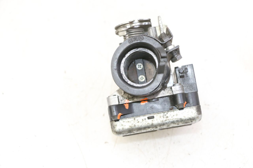 photo de INJECTION HONDA FES S-WING SWING ABS 125 (2007 - 2015) - Technical close-up