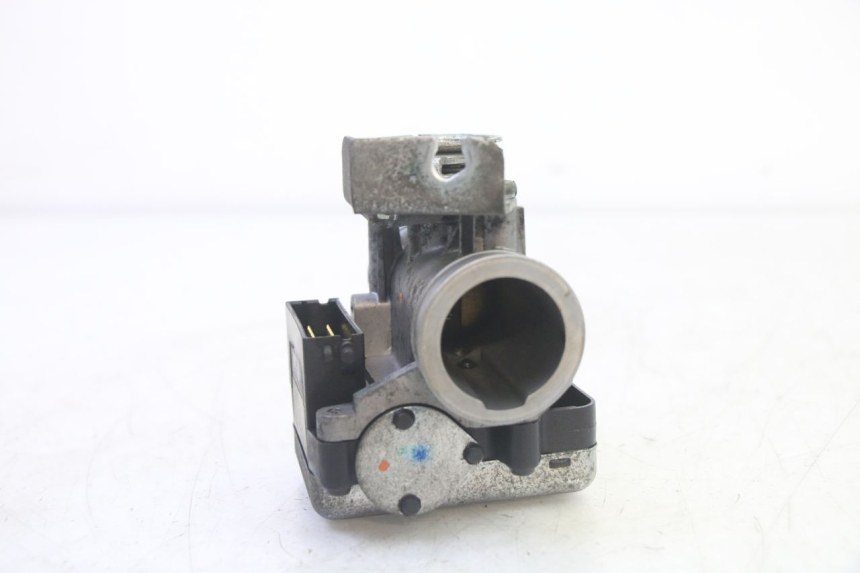 photo de INJECTION HONDA FES S-WING SWING ABS 125 (2007 - 2015) - Component detail