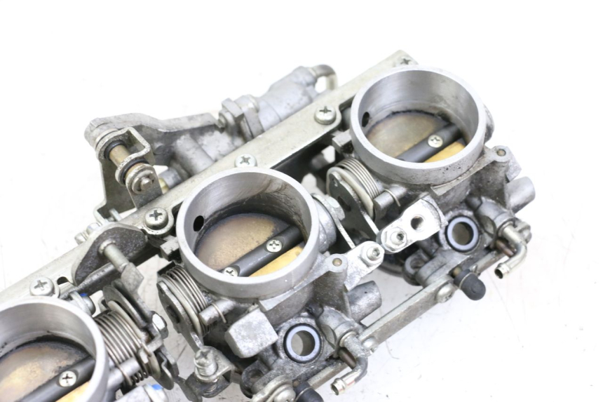 photo de INJECTION YAMAHA FJR ABS 1300 (2006 - 2012) - Distinctive features