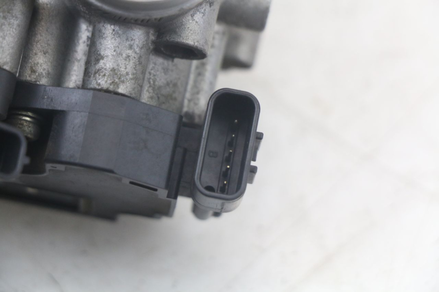 photo de INJECTION MBK FLAME X 125 (2004 - 2007) - Surface and material condition