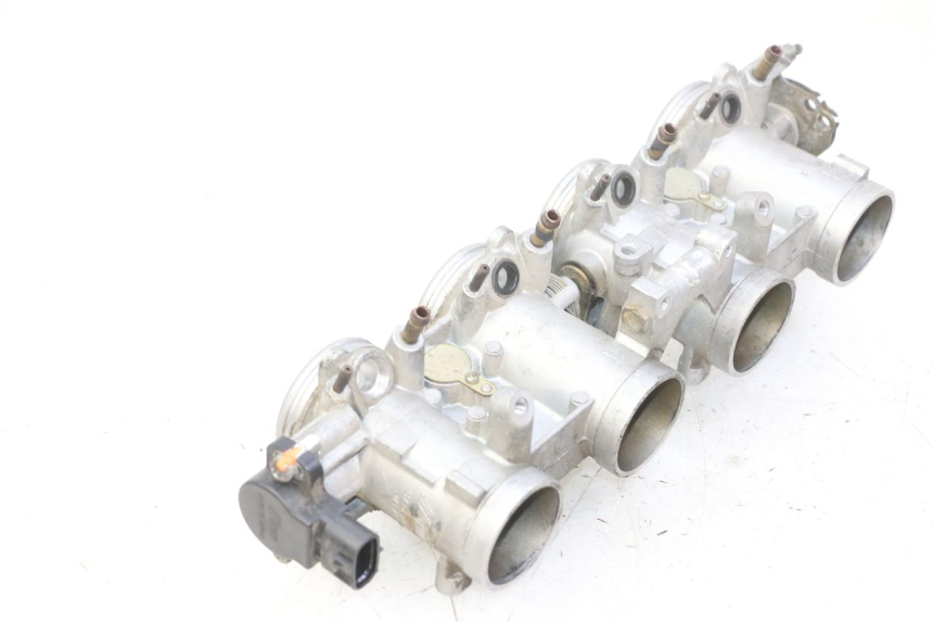 photo de INJECTION THROTTLE BODIES YAMAHA FZ6 N FAZER 600 (2004 - 2006) - Product overview