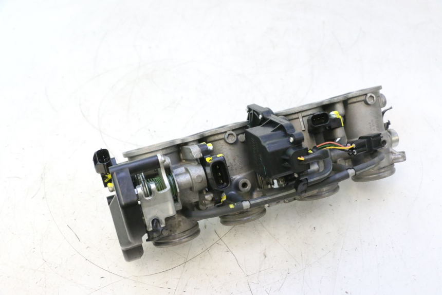 photo de INJECTION THROTTLE BODIES YAMAHA FZ8 800 (2010 - 2016) - Checked used part