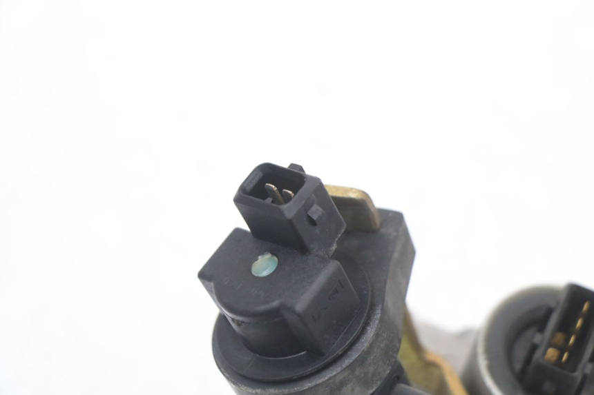 photo de INJECTION THROTTLE BODIES PEUGEOT GEOPOLIS RS 125 (2007 - 2009) - Surface and material condition