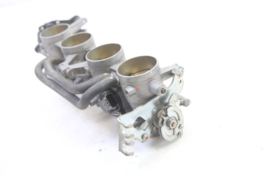 photo de INJECTION THROTTLE BODIES SUZUKI GSR 750 (2011 - 2017) - Additional view of the item
