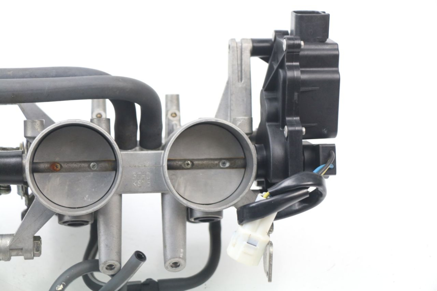 photo de INJECTION THROTTLE BODIES SUZUKI GSX-R GSXR 600 (2008 - 2010) - Distinctive features
