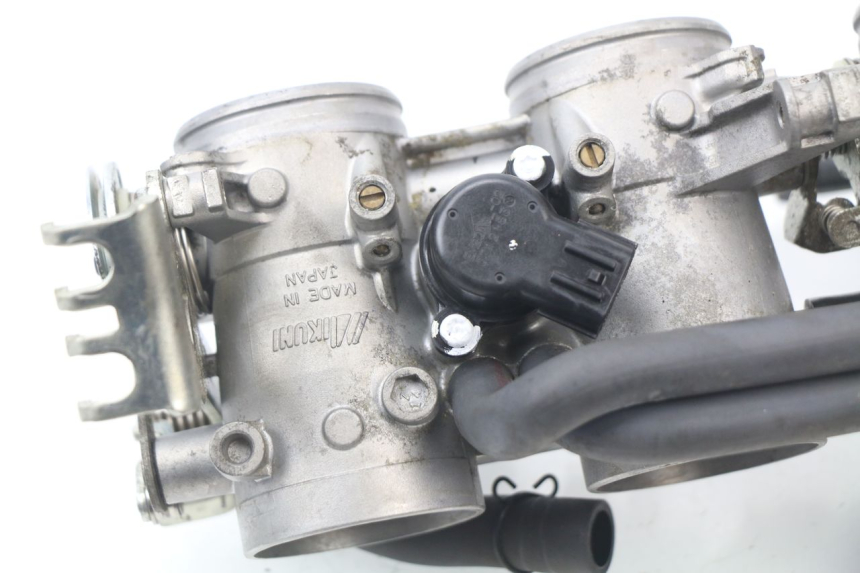 photo de INJECTION THROTTLE BODIES SUZUKI GSX-R GSXR 600 (2008 - 2010) - Detailed visual inspection