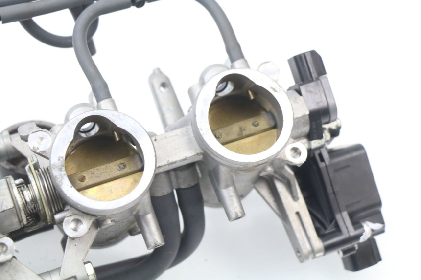 photo de INJECTION THROTTLE BODIES SUZUKI GSX-R GSXR 600 (2008 - 2010) - Checked used part