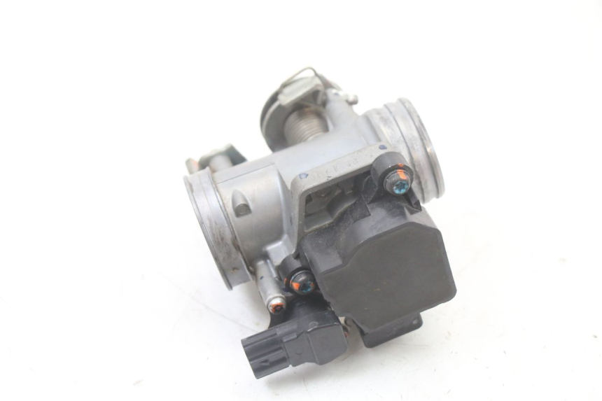 photo de INJECTION THROTTLE BODIES HONDA SH i 300 (2015 - 2020) - Fixing points details
