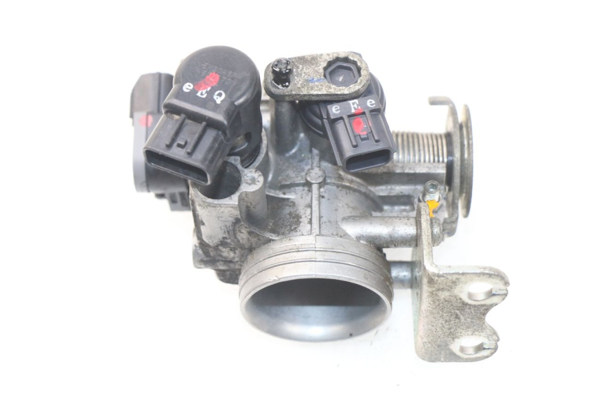 photo de INJECTION THROTTLE BODIES SYM JOYMAX 250 (2013 - 2017) - Alternative perspective