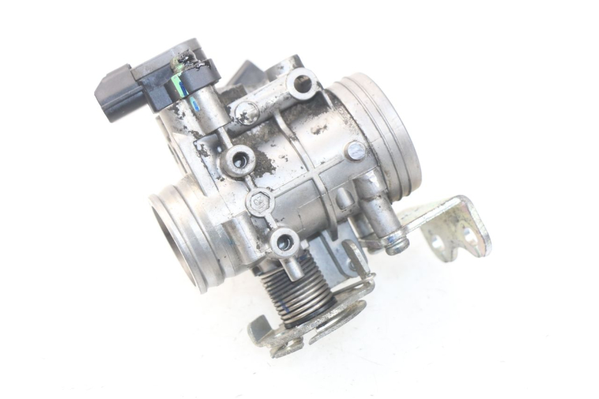 photo de INJECTION THROTTLE BODIES SYM JOYMAX 250 (2013 - 2017) - Fixing points details