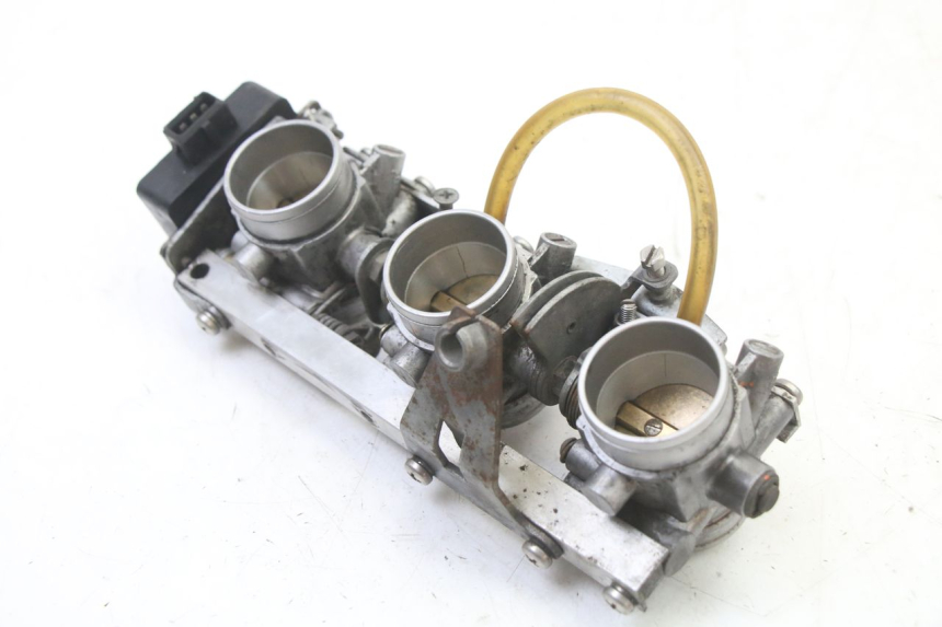 photo de INJECTION THROTTLE BODIES BMW K 75 RT 750 (1989 - 1997) - Product overview