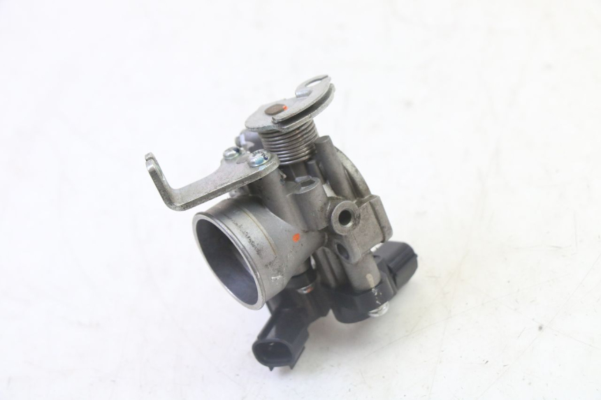 photo de INJECTION PEUGEOT KISBEE 4T 50 (2018 - 2022) - Surface and material condition