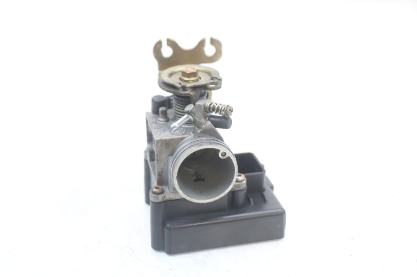 photo de INJECTION KYMCO X-TOWN XTOWN 125 (2016 - 2021) - Alternative perspective