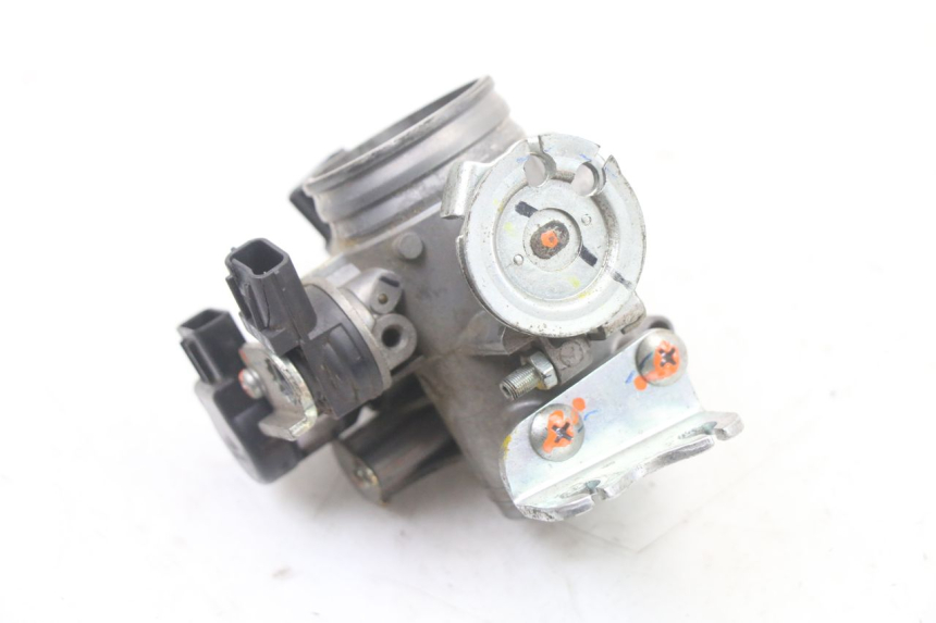 photo de INJECTION THROTTLE BODIES KYMCO XCITING 500 (2007 - 2010) - Fixing points details