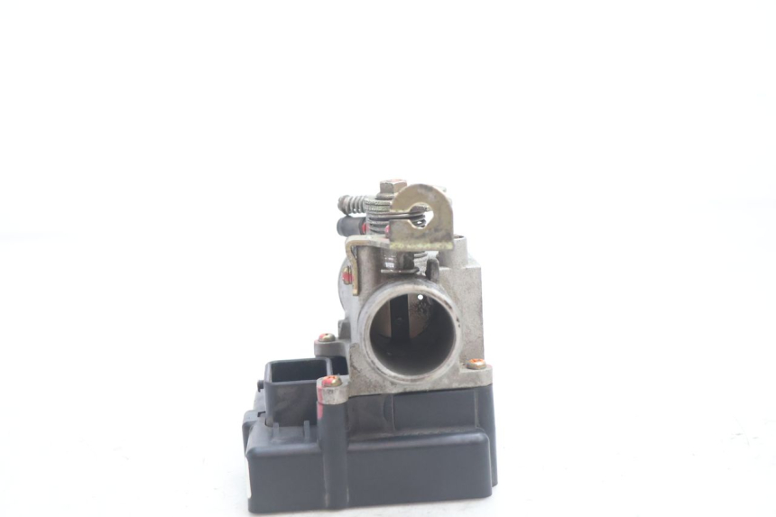 photo de INJECTION THROTTLE BODIES KYMCO MOVIE S 125 (2009 - 2018) - Fixing points details