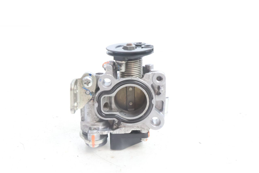 photo de INJECTION THROTTLE BODIES YAMAHA N-MAX NMAX 125 (2021 - 2024) - Zoom on usage condition