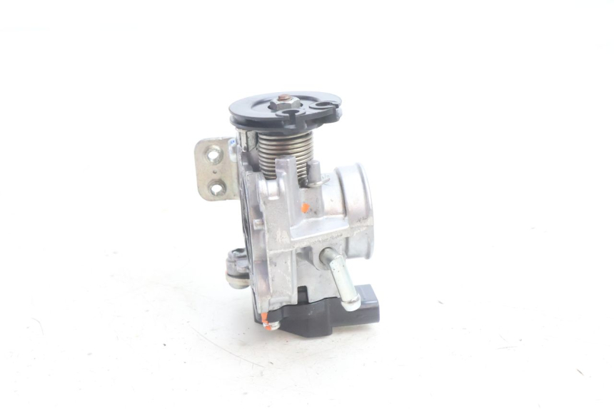 photo de INJECTION THROTTLE BODIES YAMAHA N-MAX NMAX 125 (2021 - 2024) - Alternative perspective