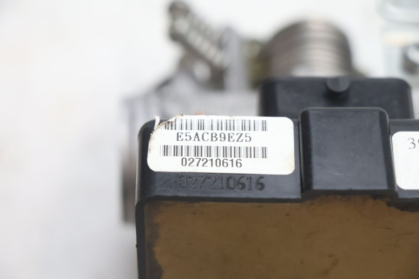 photo de INJECTION THROTTLE BODIES KYMCO LIKE 4T 50 (2019 - 2025) - Surface and material condition