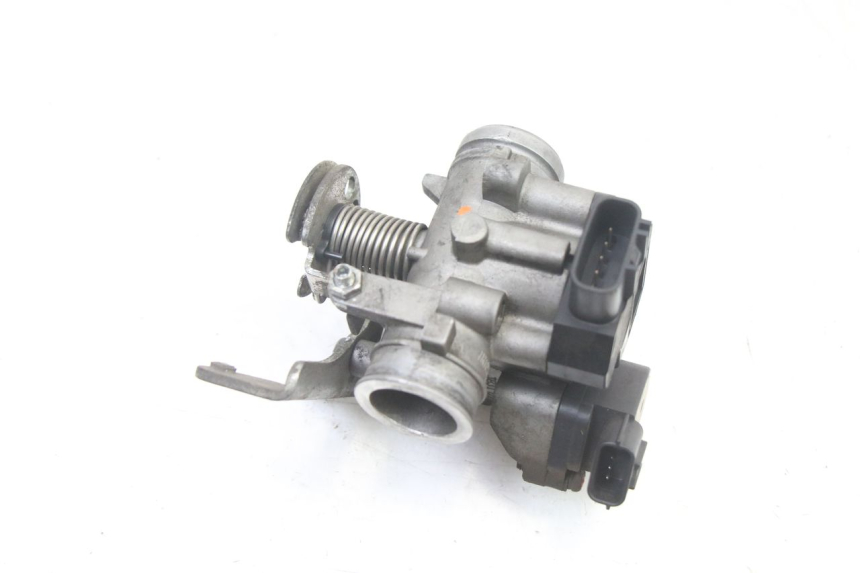 photo de INJECTION THROTTLE BODIES MBK OVETTO 4T 50 (2008 - 2016) - Alternative perspective