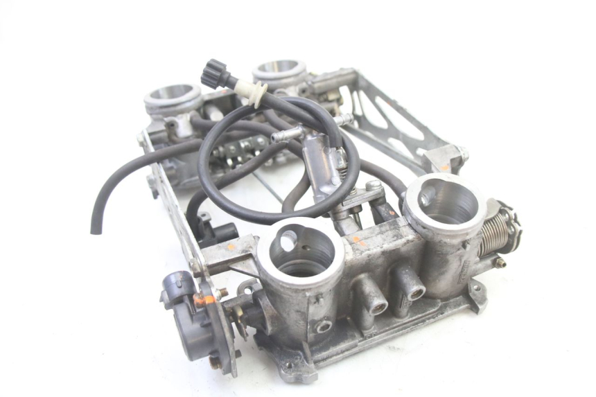 photo de INJECTION THROTTLE BODIES HONDA ST PAN EUROPEAN 1300 (2002 - 2013) - Distinctive features