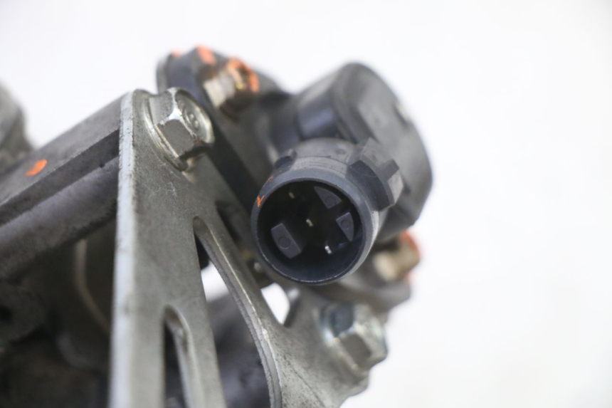 photo de INJECTION THROTTLE BODIES HONDA ST PAN EUROPEAN 1300 (2002 - 2013) - High-resolution close-up