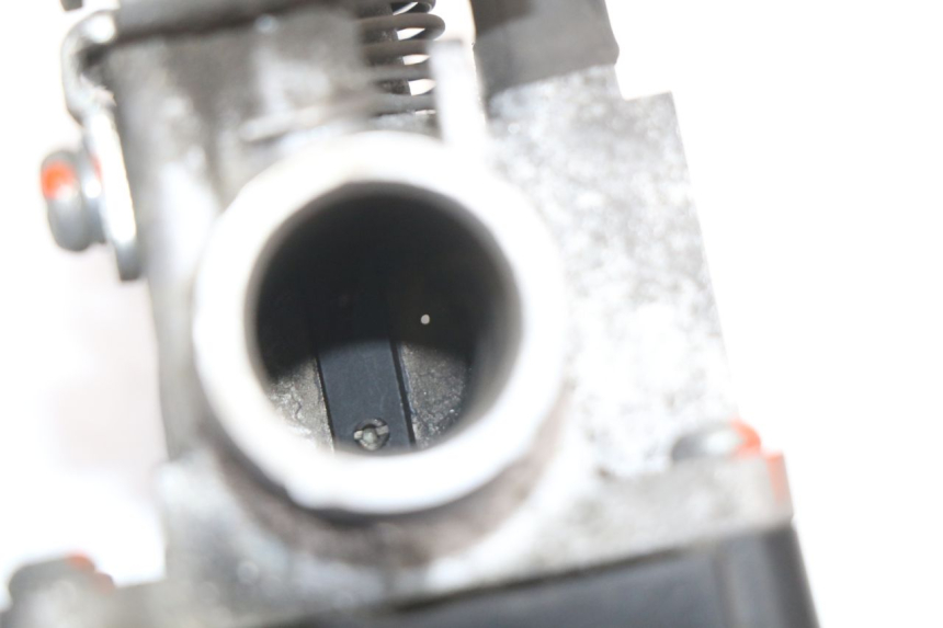 photo de INJECTION THROTTLE BODIES KYMCO SUPER 8 4T 50 (2021 - 2024) - Zoom on usage condition