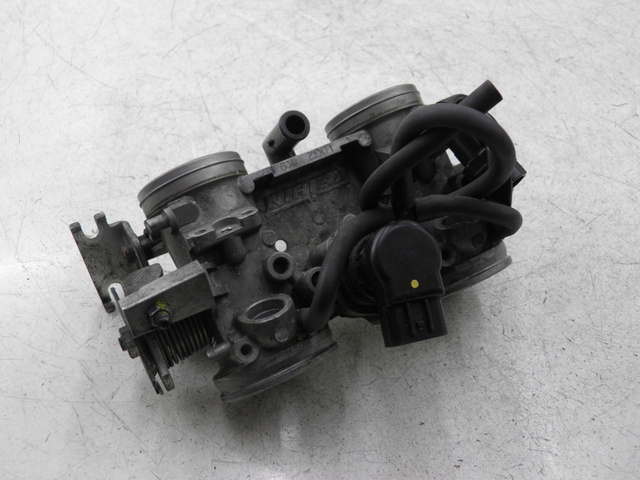 photo de INJECTION THROTTLE BODIES SUZUKI BURGMAN EXECUTIVE 650 (2008 - 2010) - Distinctive features