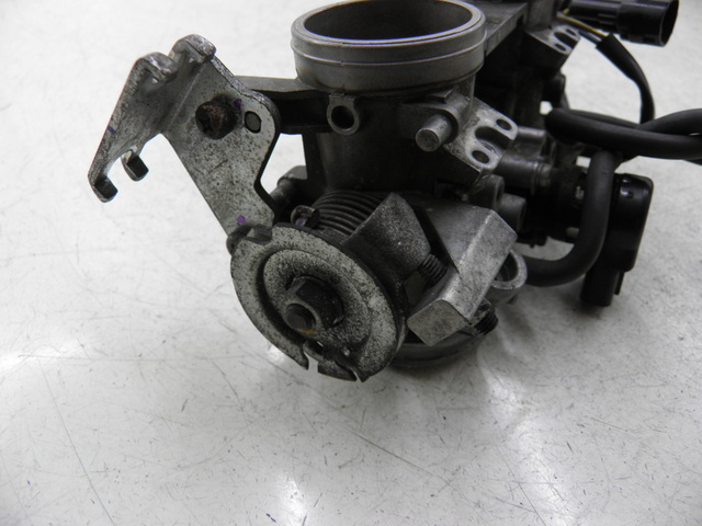 photo de INJECTION THROTTLE BODIES SUZUKI BURGMAN EXECUTIVE 650 (2008 - 2010) - Surface and material condition