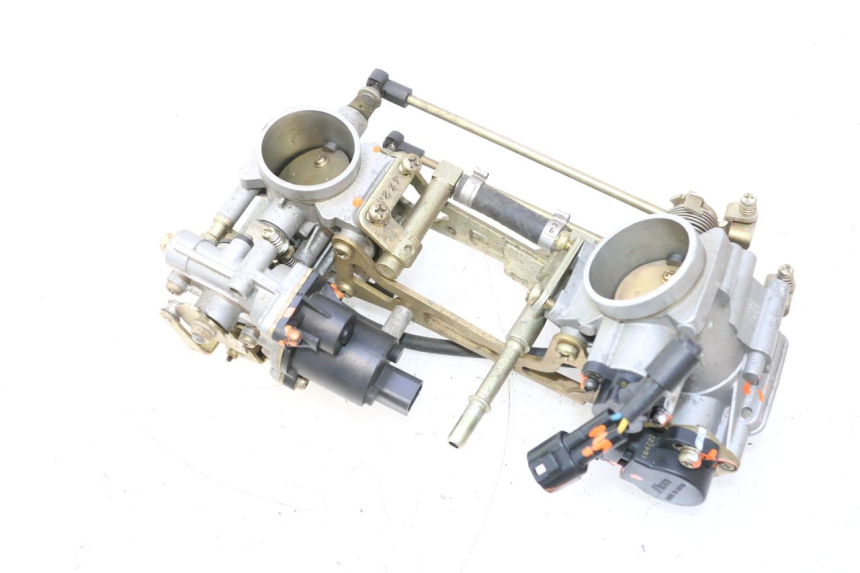 photo de INJECTION THROTTLE BODIES SUZUKI SV S 650 (2003 - 2009) - Component detail