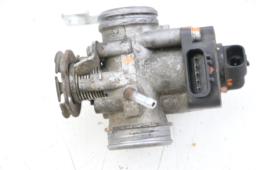 photo de INJECTION THROTTLE BODIES NECO TEMPO 4T 50 (2022 - 2026) - Alternative perspective