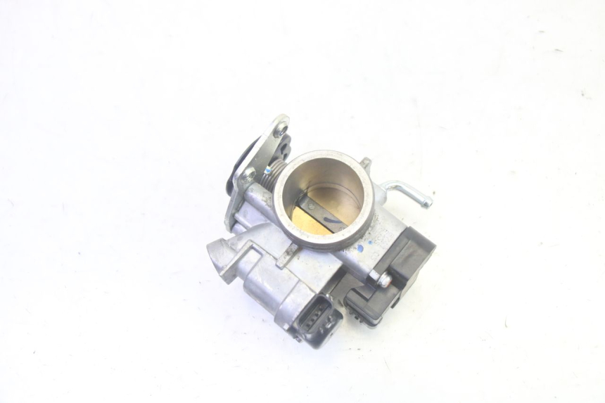 photo de INJECTION THROTTLE BODIES YAMAHA TRICITY 300 (2020 - 2024) - Zoom on usage condition