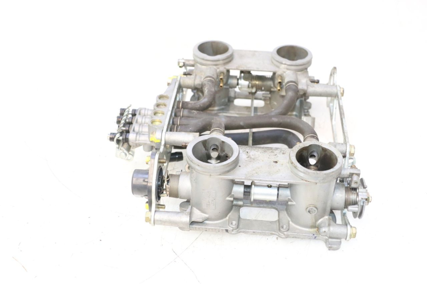 photo de INJECTION HONDA VFR FI RC46 800 (1998 - 2001) - Additional view of the item