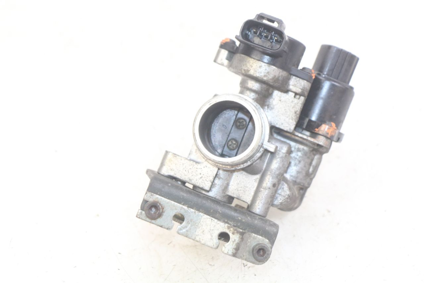 photo de INJECTION YAMAHA XMAX X-MAX 125 (2006 - 2009) - Alternative perspective