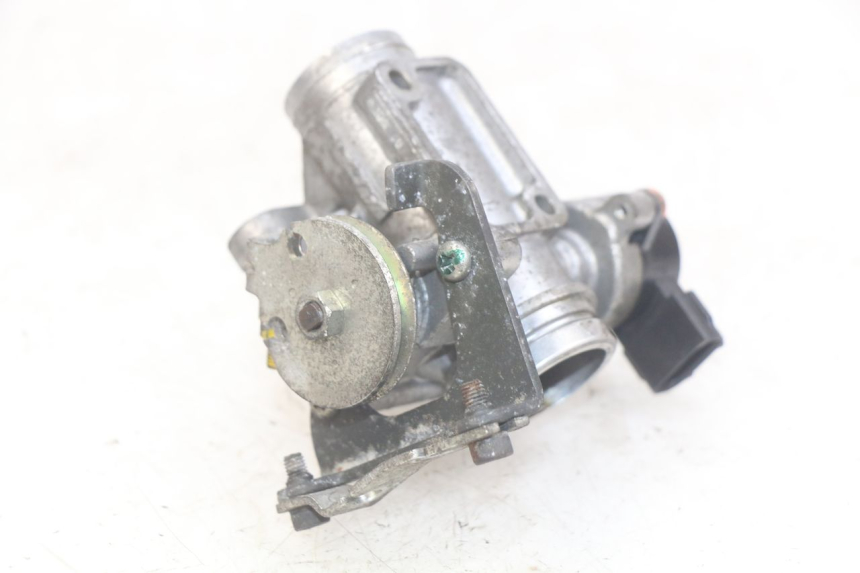 photo de INJECTION YAMAHA XMAX X-MAX 125 (2006 - 2009) - Technical close-up