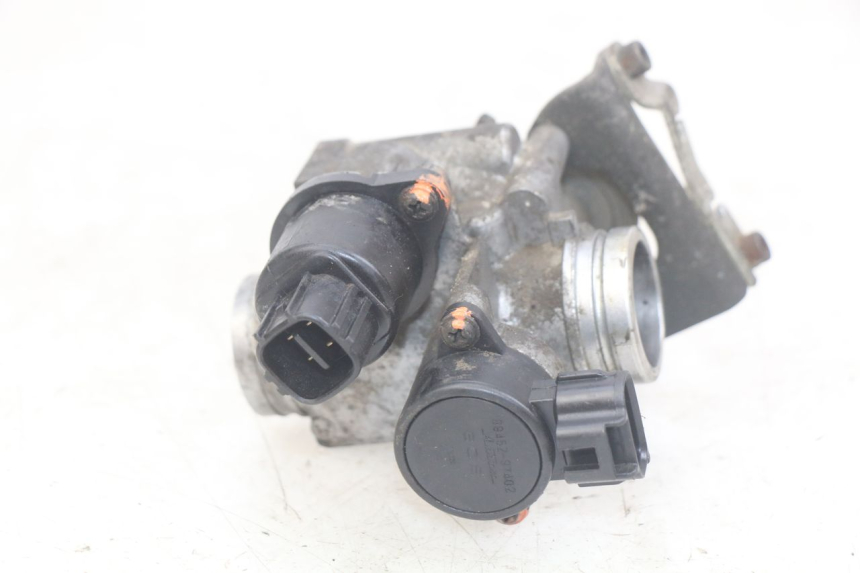 photo de INJECTION YAMAHA XMAX X-MAX 125 (2006 - 2009) - Fixing points details