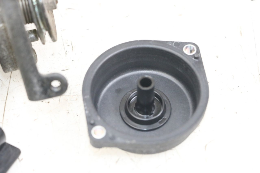 photo de INJECTION YAMAHA X-MAX XMAX 250 (2006 - 2009) - High-resolution close-up