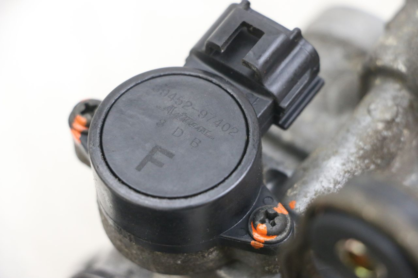 photo de INJECTION YAMAHA X-MAX XMAX 250 (2006 - 2009) - Technical close-up