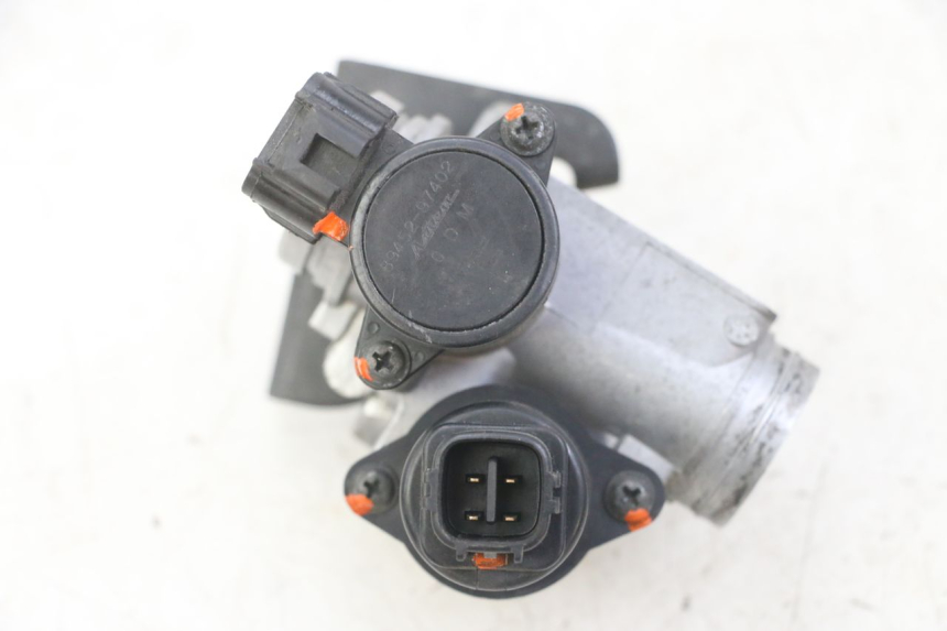 photo de INJECTION YAMAHA X-MAX XMAX 125 (2010 - 2013) - Surface and material condition