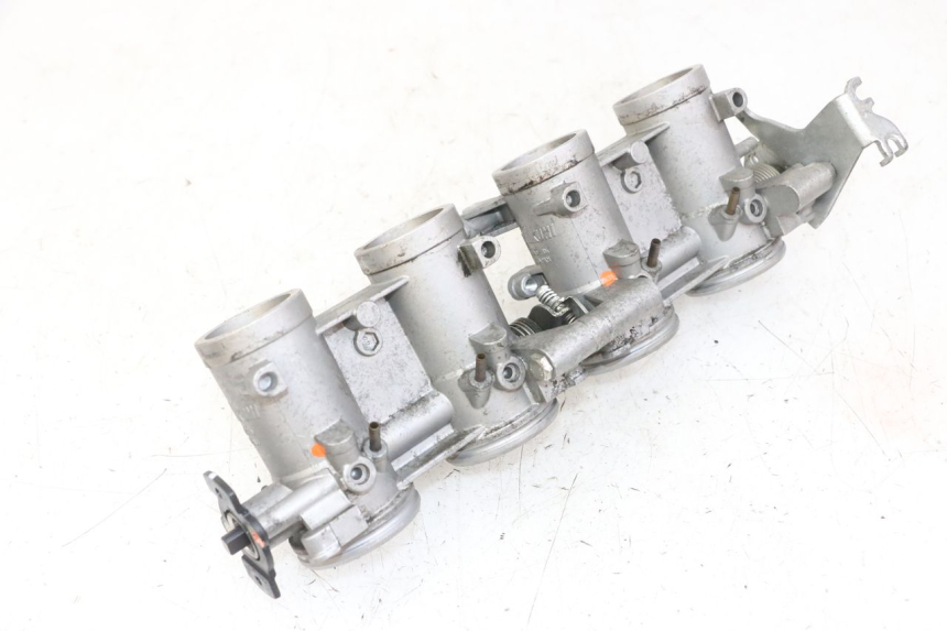 photo de INJECTION THROTTLE BODIES YAMAHA XJ6 ABS 600 (2008 - 2016) - Zoom on usage condition