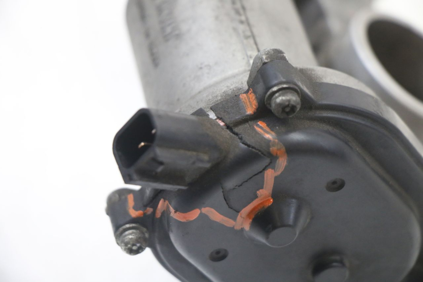 photo de INJECTION THROTTLE BODIES YAMAHA YP T-MAX TMAX 530 (2017 - 2020) - Fixing points details