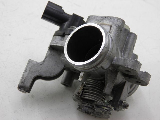 photo de INJECTION THROTTLE BODIES YAMAHA YZF R 125 (2008 - 2013) - Component detail