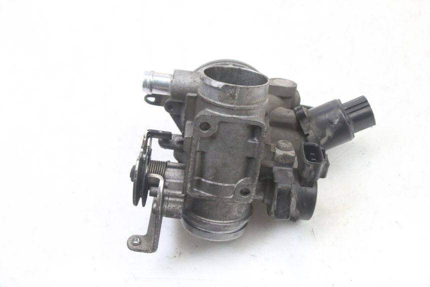 photo de INJECTION THROTTLE BODIES YAMAHA YP X-MAX XMAX 400 (2014 - 2017) - Alternative perspective