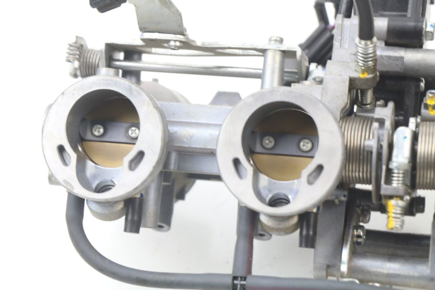 photo de INJECTION THROTTLE BODIES KAWASAKI Z ABS 750 (2007 - 2013) - Checked used part