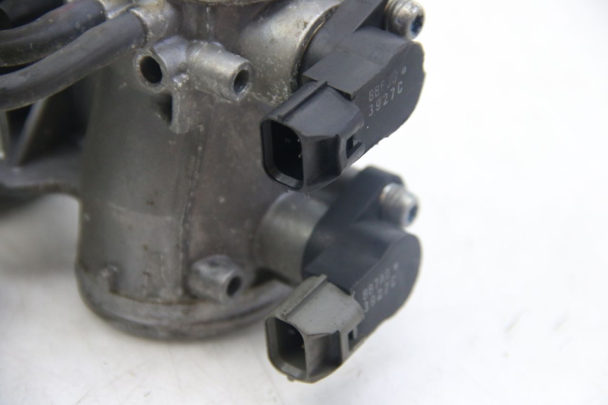 photo de INJECTION KAWASAKI Z ABS 1000 (2014 - 2020) - Surface and material condition