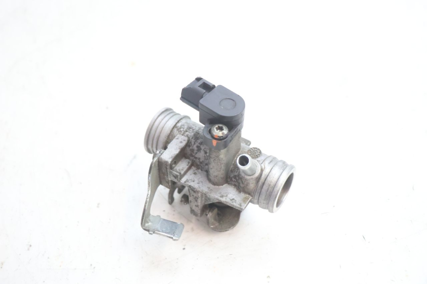 photo de INJECTION PIAGGIO ZIP 4T 50 (2018 - 2020) - Fixing points details