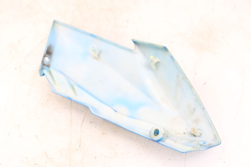 photo de RIGHT INNER FRONT FAIRING EBROH BRAVO GLE 1 (2020 - 2024) - Alternative perspective