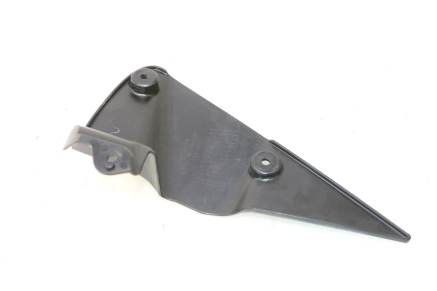 photo de RIGHT INNER FRONT FAIRING KAWASAKI ER-6 ER6 N 650 (2005 - 2009) - Zoom on usage condition