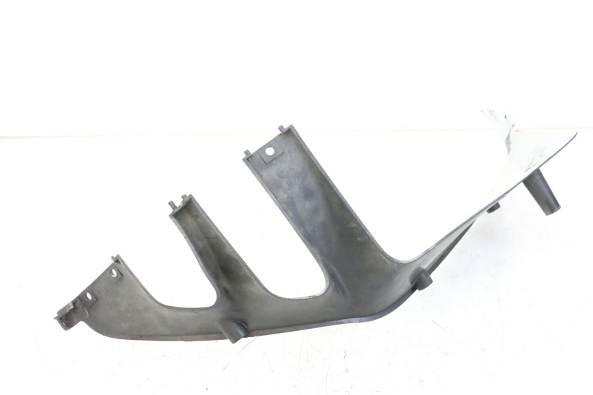 photo de RIGHT INNER FRONT FAIRING HONDA CBR F 1000 (1993 - 1996) - Zoom on usage condition