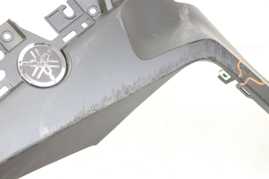 photo de RIGHT INNER FRONT FAIRING YAMAHA XMAX X-MAX 125 (2021 - 2025) - Additional view of the item
