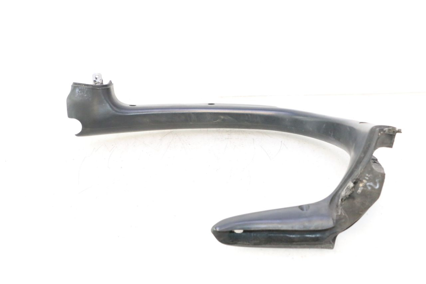 photo de INNER FRONT FAIRING BMW C1 125 (2000 - 2003) - Fixing points details